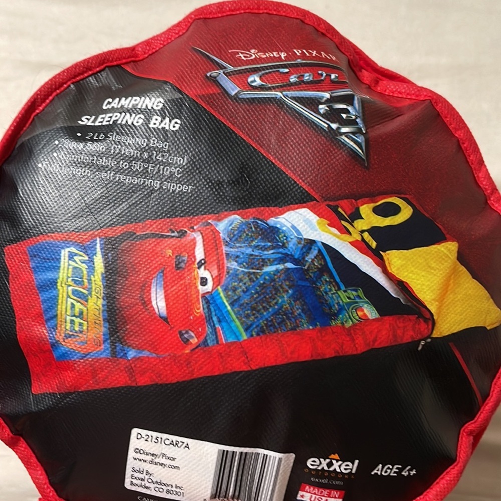 New McQueen sleeping bag - Picture 2 of 7